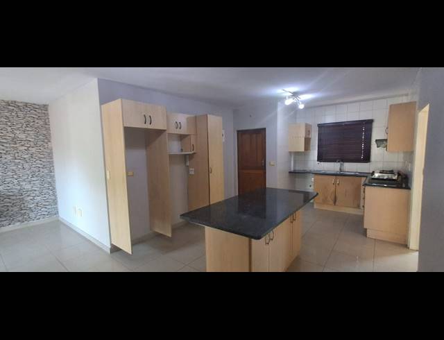 3 BEDROOM APARTMENT FOR SALE IN TONGAAT CENTRAL